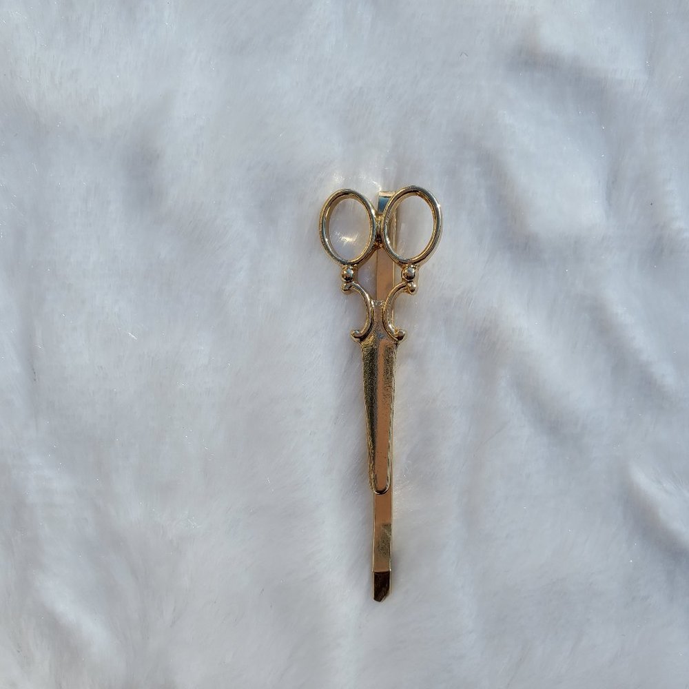 Gold Scissors Styled Hair Clips (2 pieces)